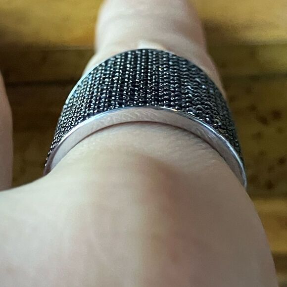 Natural Black Spinel Sterling Silver Ring Size 8 - Picture 2 of 9